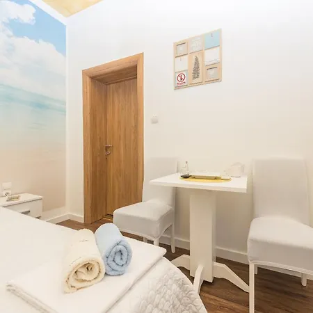 Apartments Song Of Joys Makarska Exterior photo