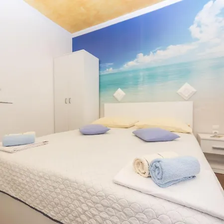 Apartments Song Of Joys Makarska Exterior photo