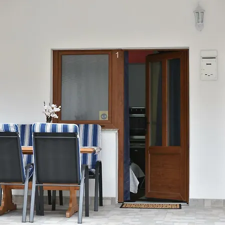 Apartments Song Of Joys Makarska Exterior photo