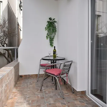 Apartments Song Of Joys Makarska Exterior photo