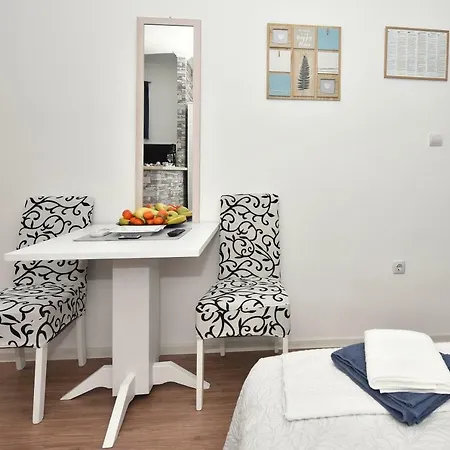 Apartments Song Of Joys Makarska Exterior photo