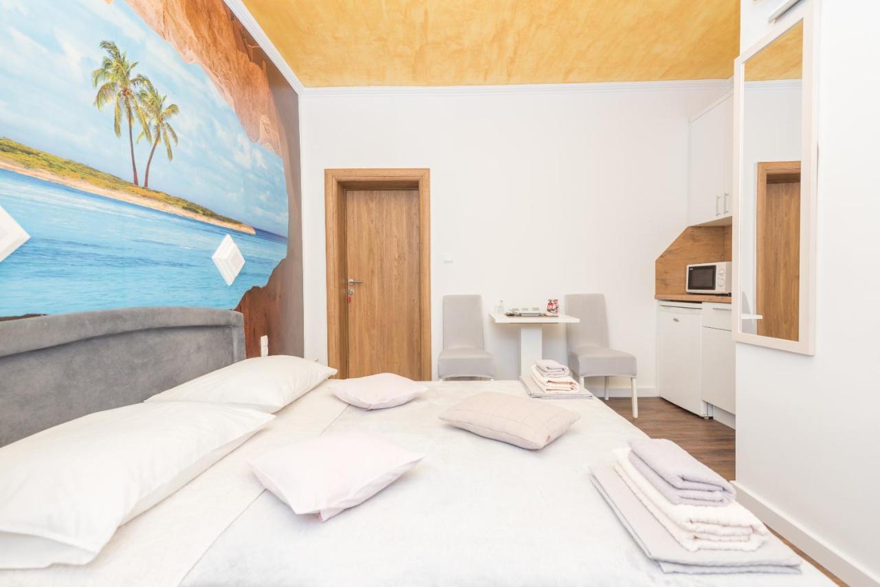 Song Of Joys Apartment *