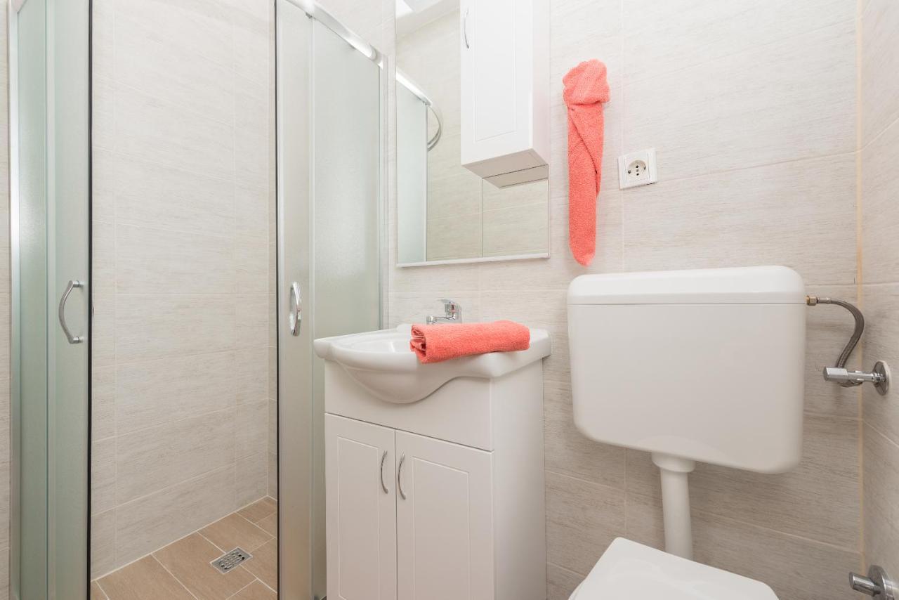 Song Of Joys Apartment Makarska