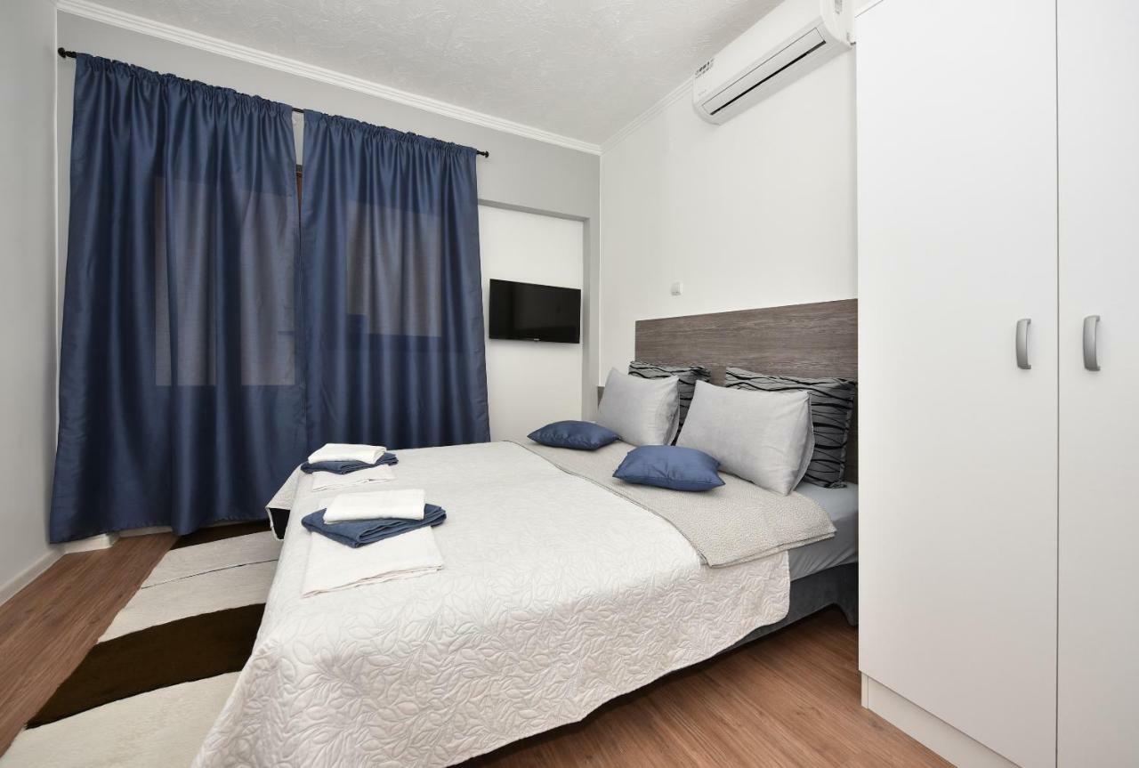 Song Of Joys Apartment Makarska